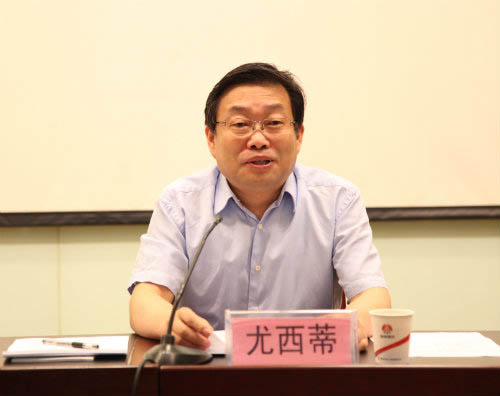 新班子上任一個(gè)月，看他們都忙了些啥？