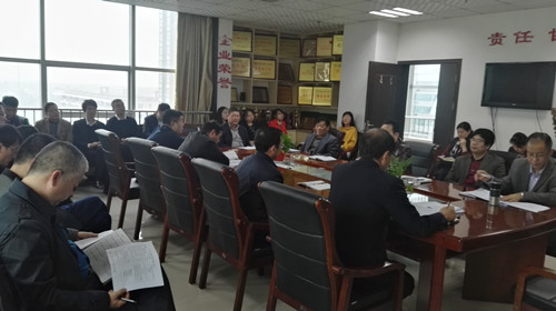 天工公司機(jī)關(guān)周末工作忙