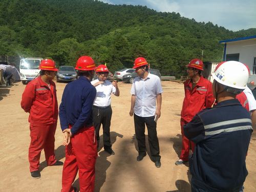 黃陵建北煤礦領導蒞臨陜煤建設礦建二公司建莊項目部檢查指導工作