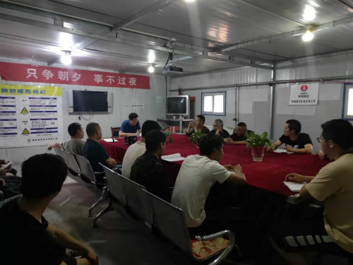 陜煤建設(shè)機電安裝公司領(lǐng)導(dǎo)深入黨建聯(lián)系點講黨課