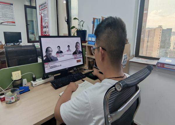 陜煤建設(shè)西北分公司開展“筑牢拒腐防變防線，敲響廉潔自律警鐘”廉政警示教育活動(dòng)